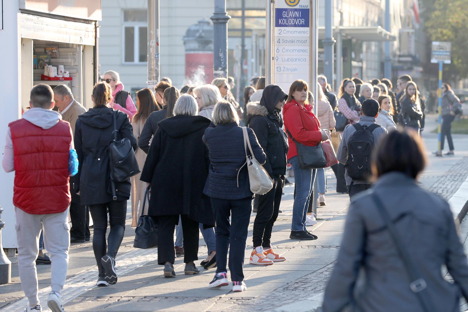 22.09.2022., Zagreb - Drzavni zavod za statistiku (DZS) danas ce objaviti konacne rezultate Popisa 2021. o ukupnom stanovnistvu prema spolu i starosti, te prema narodnosti, vjeri, drzavljanstvu i materinskom jeziku. Popis stanovnistva 2021. provodio se od 13. rujna do 14. studenoga u dvije faze - samopopisivanje te popisivanje na terenu, a provodio prema stanju na dan 31. kolovoza 2021. u 24 sata, sto se smatra referentnim trenutkom. Photo: Patrik Macek/PIXSELL