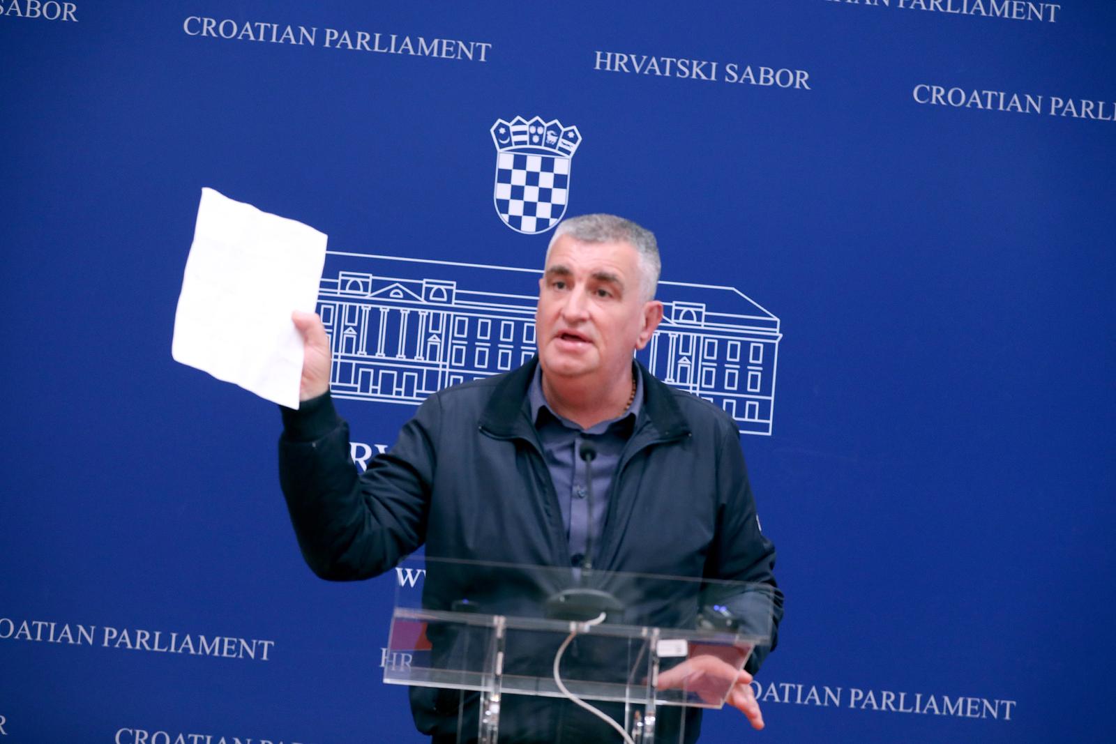 25.10.2023., Zagreb - Na konferenciji za medije odrzanoj u Saboru o zastiti od migranata govorio je Miro Bulj.   Photo: Patrik Macek/PIXSELL