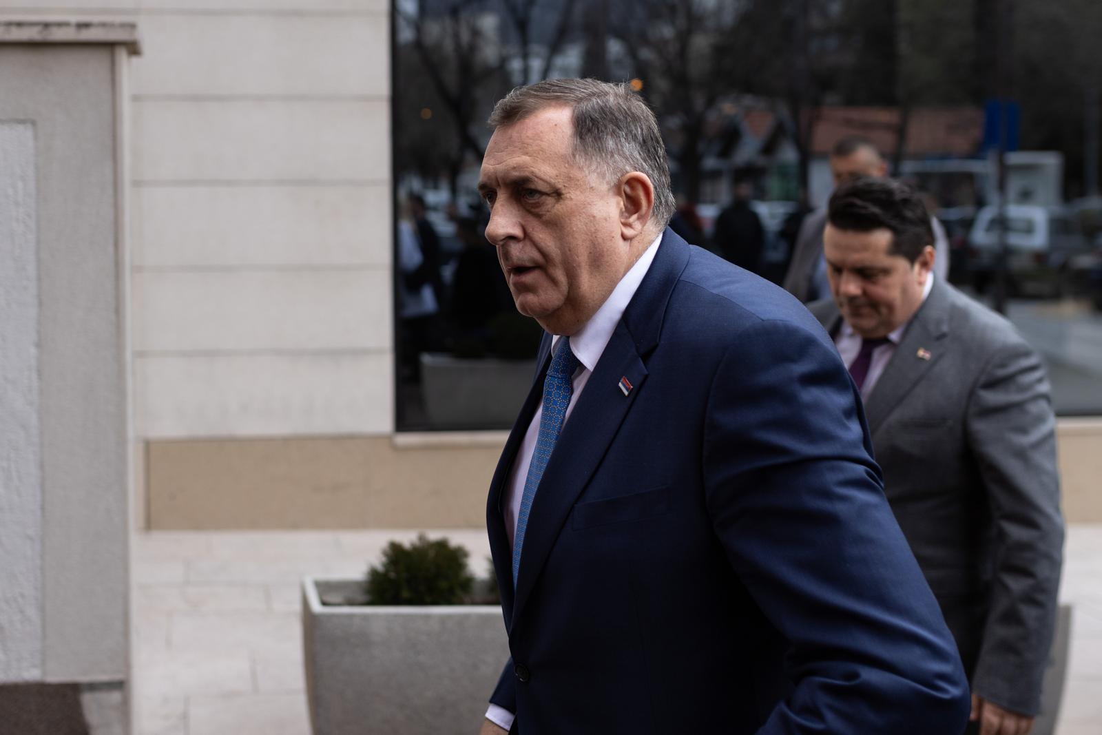 27.02.2024, Mostar - U Domu HDZ-a BiH zapoceo sastanak predstavnika politickih stranaka koalicije na razini BiH. Na sastanku će se pokušati pronaći rješenja za preostale zakone, kako bi Europska unija otvorila pregovore s Bosnom i Hercegovinom. Potrebno je da se usvoje zakon o sudovima, zakon o sukobu interesa te izmjene Izbornog zakona BiH. Photo: Denis Kapetanovic/PIXSELL