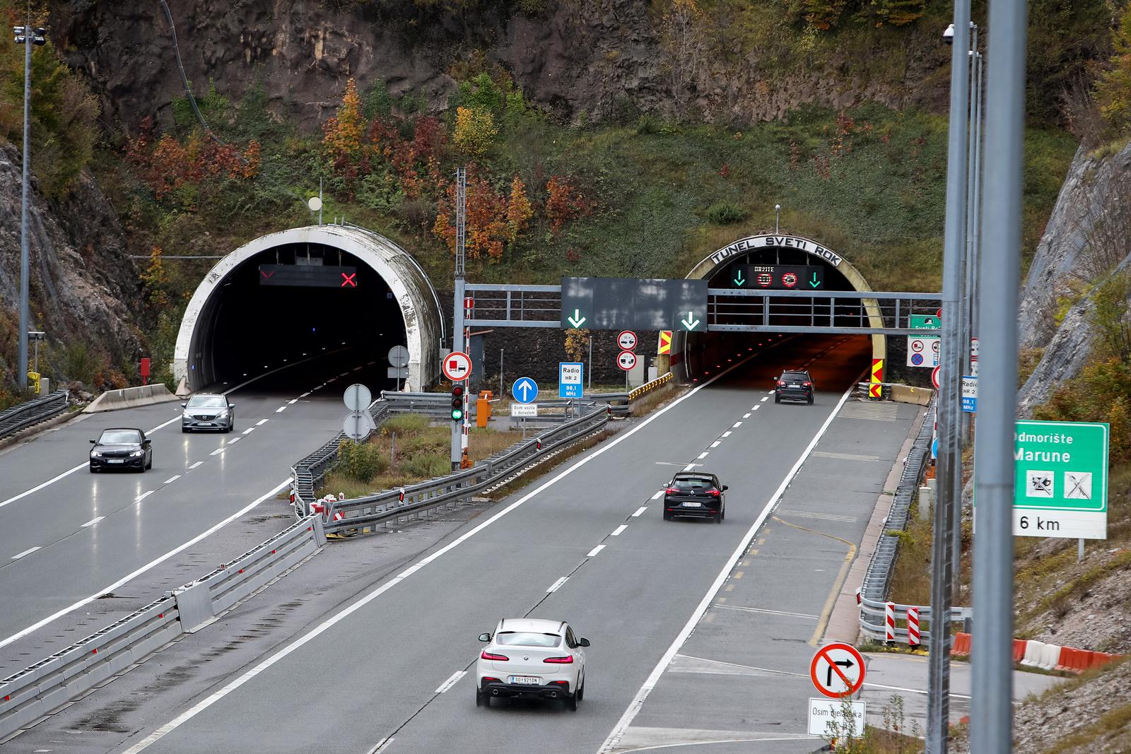 27.10.2023., Sv. Rok - Ulaz u tunel Sv. Rok. Photo: Sime Zelic/PIXSELL