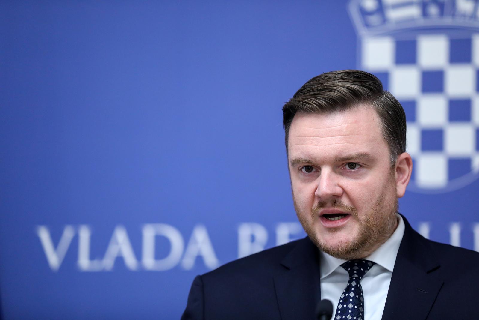 28.11.2023., Zagreb - Nakon sastanka parlamentarne vecine konferenciju za medije odrzao je ministar financija Marko Primorac Photo: Zeljko Hladika/PIXSELL