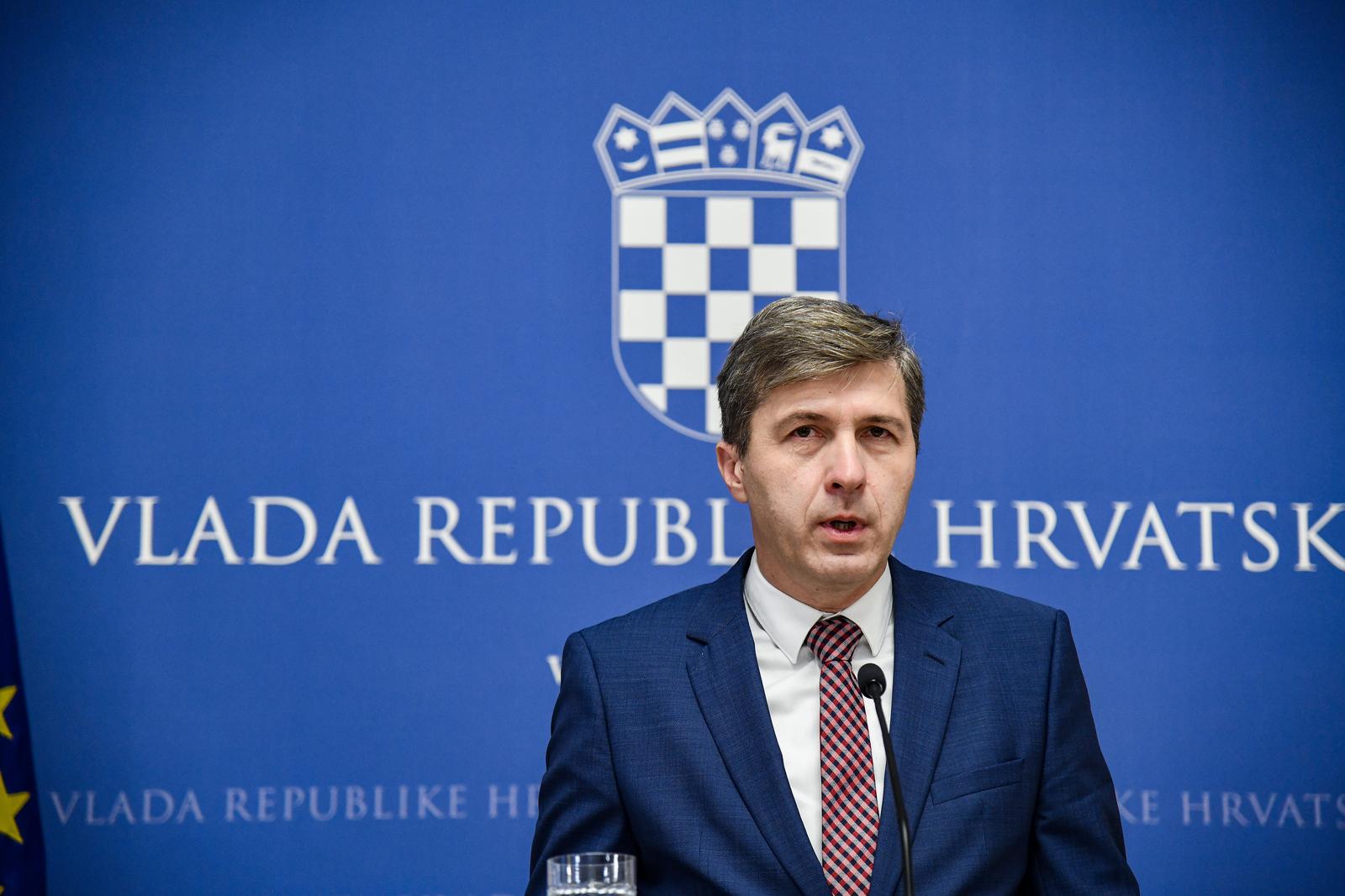 29.11.2023., Zagreb  - Izjave nakon sastanka u Banskim dvorima u vezi suzbijanja africke svinjske kuge. predsjednik Hrvatske poljoprivredne komore Mladen Jakopovic Photo: Josip Regovic/PIXSELL