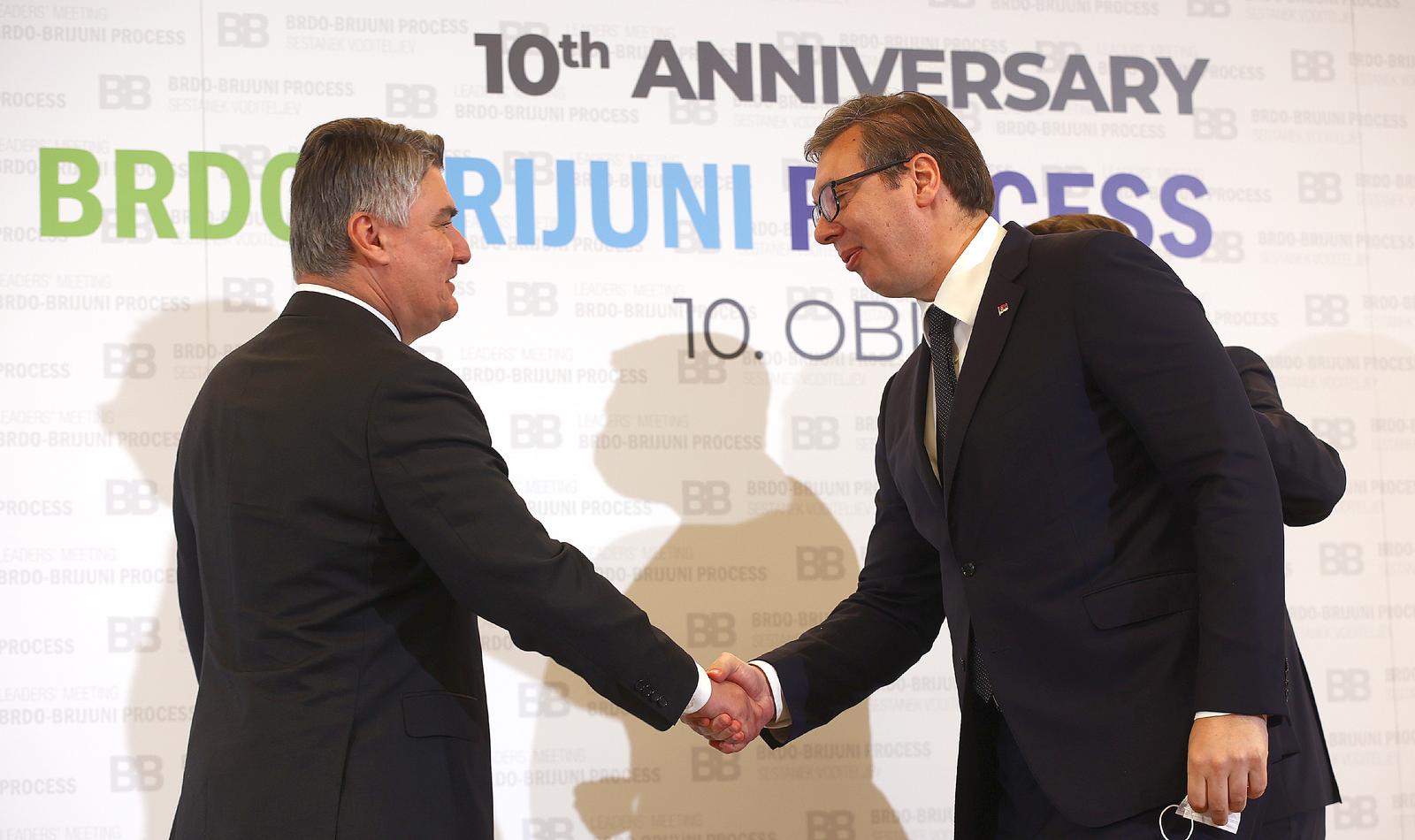 17.05.2021., Brdo pri Kranju, Slovenija - U Kongresnom centru Brdo odrzana je plenarna sjednica u povodu obiljezavanja 10. godisnjice Procesa Brdo-Brijuni. Predsjednik Hrvatske Zoran Milanovic, predsjednik Srbije Aleksandar Vucic Photo: Borut Zivulovic/FA Bobo/PIXSELL Borut Zivulovic/FA Bobo/PIXSELL