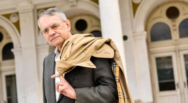 17.02.2024., Rijeka - Vuk Perisic, knjizevnik, publicist i prevoditelj. 

Photo Sasa ZinajaNFoto