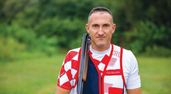 Croatia, Osijek, 230923. The European Archery Championship is underway, which is being held at the Pampas shooting range In the photo: Giovanni Cernogoraz. Photo: Vlado Kos / CROPIX Copyright: xxVladoxKosx streljastvo_osijek-15-230923