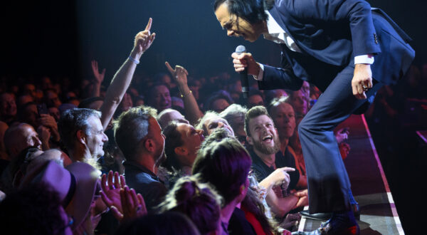 Australian singer-songwriter Nick Cave and The Bad Seeds perform on the Auditorium Stravinski stage during the 56th Montreux Jazz Festival (MJF), in Montreux, Switzerland, Saturday, July 2, 2022. The festival runs from 01 to 16 July and features 500 concerts. (Laurent Gillieron/Keystone via AP)