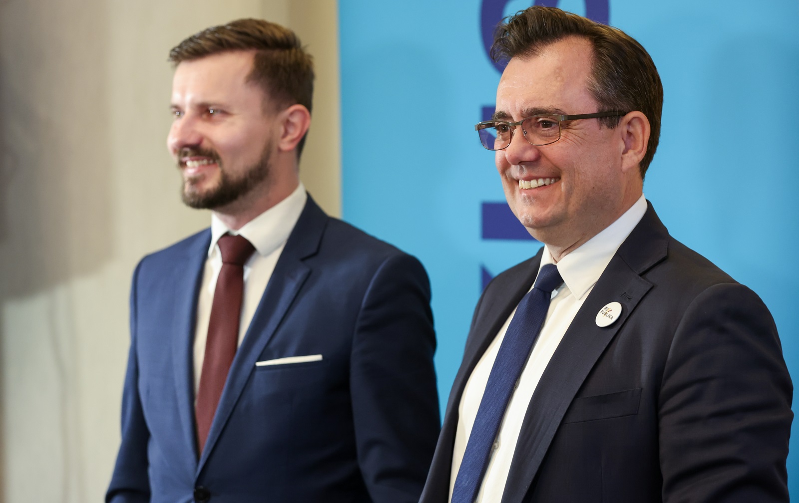 Zagreb, 27.03.2024 - Konferencija za medije na kojoj su predsjednik stranke Fokus Davor Nađi i predsjednik stranke Republika Damir Vanđelić predstavili koalicijski sporazum i zajednički izlazak na parlamentarne izbore. Na slici Damir Vanđelić, Davor Nađi.
foto HINA/ Damir SENČAR/ ds