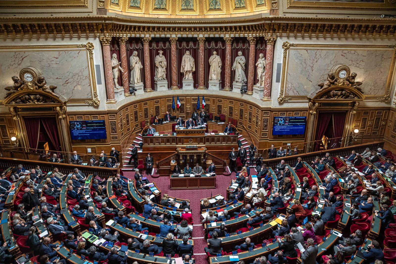 epa11186973 The hemicycle of the French Senate during a session of questions to the government in Paris, France, 28 February 2024. The upper chamber of the French parliament prepares a vote on a constitutional bill to enshrine women's right to voluntary termination of pregnancy in the constitution.  EPA/CHRISTOPHE PETIT TESSON