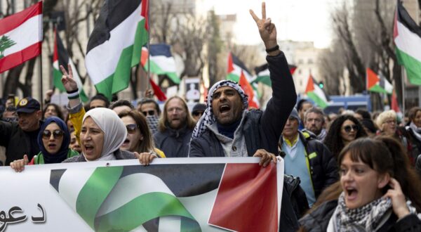 epa11194488 Participants hold Palestinia flags as they march during a pro-Palestinian rally in Rome, Italy, 02 March 2024. Thousands of Israelis and Palestinians have been killed since the militant group Hamas launched an unprecedented attack on Israel from the Gaza Strip on 07 October 2023, and the Israeli strikes on the Palestinian enclave which followed it.  EPA/MASSIMO PERCOSSI