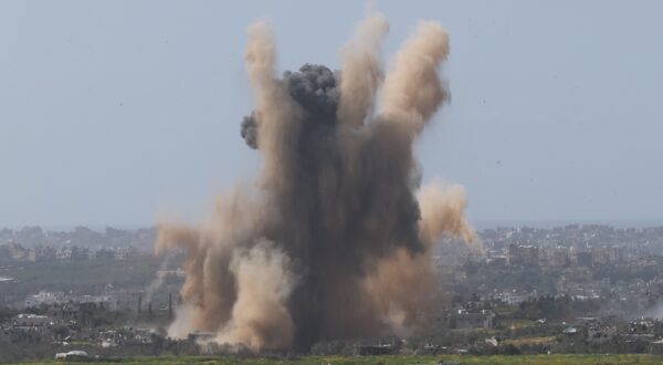 epa11201766 A view shows explosions from Israeli airstrikes on Beit Hanoun northern Gaza Strip as seen from the Israeli side in southern Israel, 06 March 2024.  More than 30,000 Palestinians and over 1,300 Israelis have been killed, according to the Palestinian Health Ministry and the Israel Defense Forces (IDF), since Hamas militants launched an attack against Israel from the Gaza Strip on 07 October 2023, and the Israeli operations in Gaza and the West Bank which followed it.  EPA/ABIR SULTAN