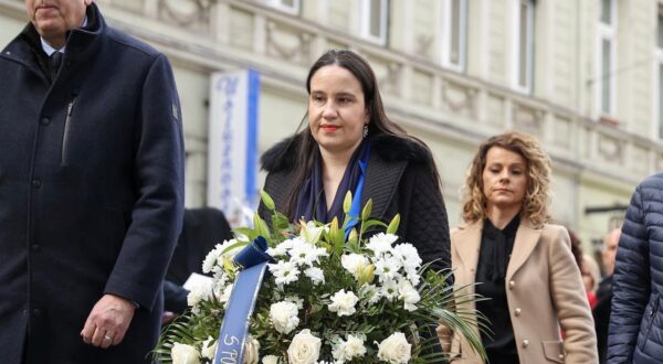 01.03.2024., Sarajevo, Bosna i Hercegovina - Brojni politicki zvanicnici s razlicitih politickih nivoa polozili su cvijece i odali pocast na Vjecnoj vatri u Sarajevu povodom Dana nezavisnosti Bosne i Hercegovine. Photo: Armin Durgut/PIXSELL
