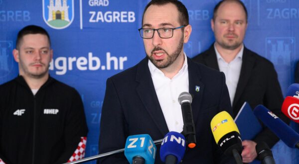 04.03.2024., Zagreb, Lucko - Gradonacelnik Grada Zagreba Tomislav Tomasevic i zamjenici gradonacelnika Danijela Dolenec i Luka Korlaet obisli su gimnasticku dvoranu Lucko, novi sportski prostor u vlasnistvu Grada Zagreba. Dogadjaju je prisustvovao i najtrofejniji hrvatski i zagrebacki gimnasticar Tin Srbic. Tomislav Tomasevic.
 Photo: Davor Puklavec/PIXSELL
