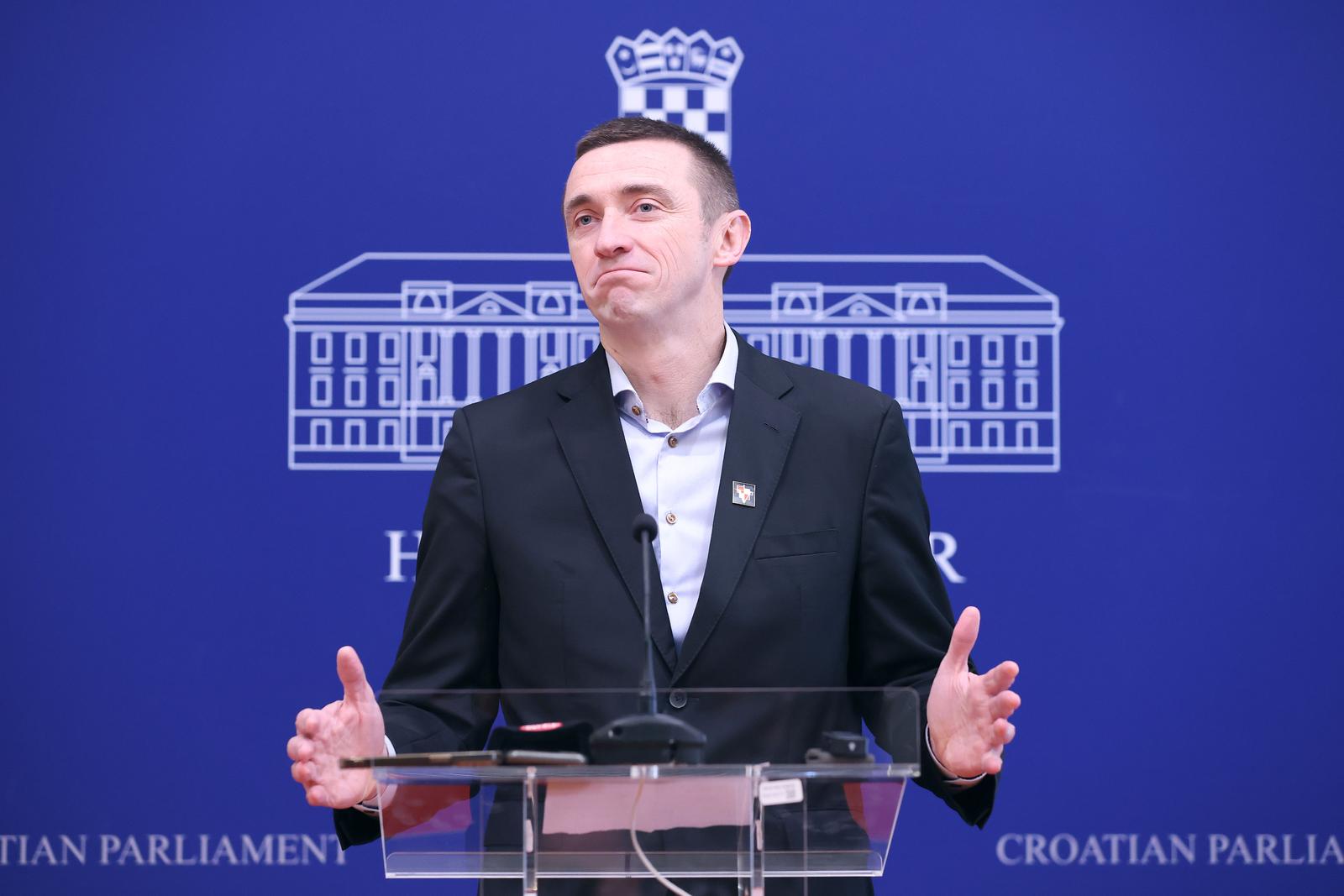 06.03.2024., Zagreb - Na konferenciji za medije Domovinskog pokreta odrzanoj u Saboru o aktualnim temama govorio je Ivan Penava. Photo: Patrik Macek/PIXSELL