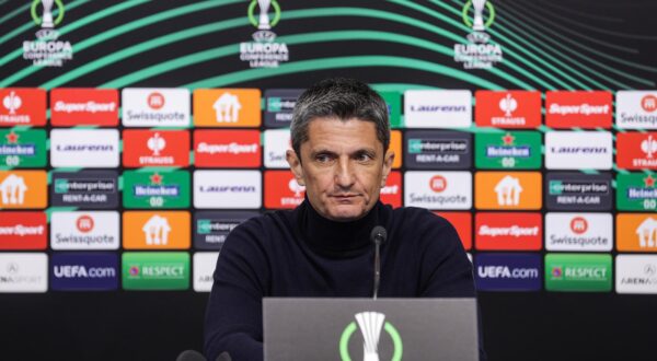 06.03.2024., stadion Maksimir, Zagreb - Konferencija za medije PAOK FC dan uoci utakmice osmine finala UEFA Konferencijske lige, GNK Dinamo - PAOK FC. Trener Razvan Lucescu i igrac Dominik Kotarski. Photo: Luka Stanzl/PIXSELL