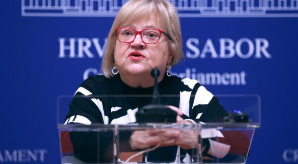 11.03.2024., Zagreb - Na konferenciji za medije odrzanoj u Saboru o temi  "Afera na Geodetskom fakultetu i uloga EPPO-a" govorila je Anka Mrak Taritas. Photo: Patrik Macek/PIXSELL