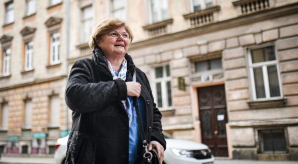 12.02.2024., Zagreb - Nada Murganic dolazi na sastanak sireg Predsjednistva HDZ-a u srediste Gradskog odbora HDZ-a Grada Zagreba u Gundulicevoj ulici. Photo: Josip Regovic/PIXSELL