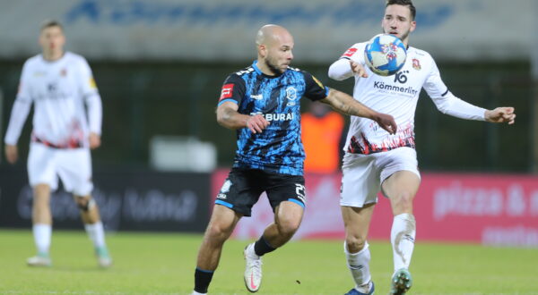 15.12.2023., Gradski stadion, Velika Gorica - SuperSport HNL, 19. kolo, HNK Gorica - NK Varazdin. Marin Pilj, Marko Soldo Photo: Jurica Galoic/PIXSELL