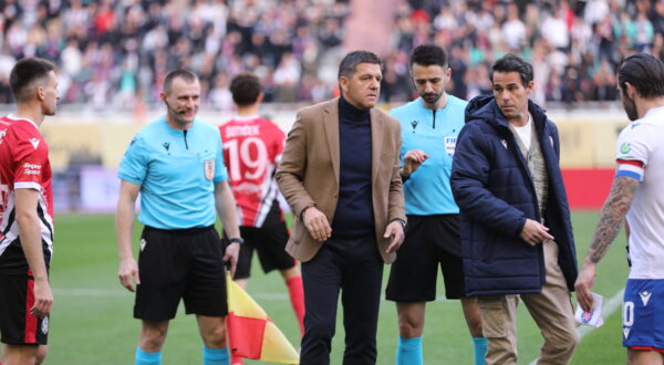 16.03.2024., Split - SuperSport prva Hrvatska nogometna liga, 27. kolo, HNK Hajduk - NK Lokomotiva. Mislav Karoglan, Silvijo Cabraja Photo: Ivo Cagalj/PIXSELL