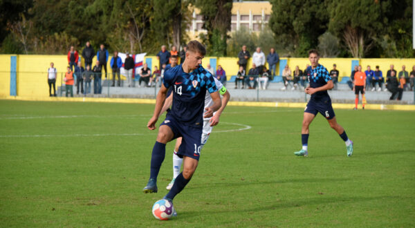18.11.2023., stadion Valbruna, Rovinj - Kvalifikacije za UEFA U-19 Europsko prvenstvo, Hrvatska - Farski otoci. Luka Vuskovic Photo: Sasa Miljevic/PIXSELL