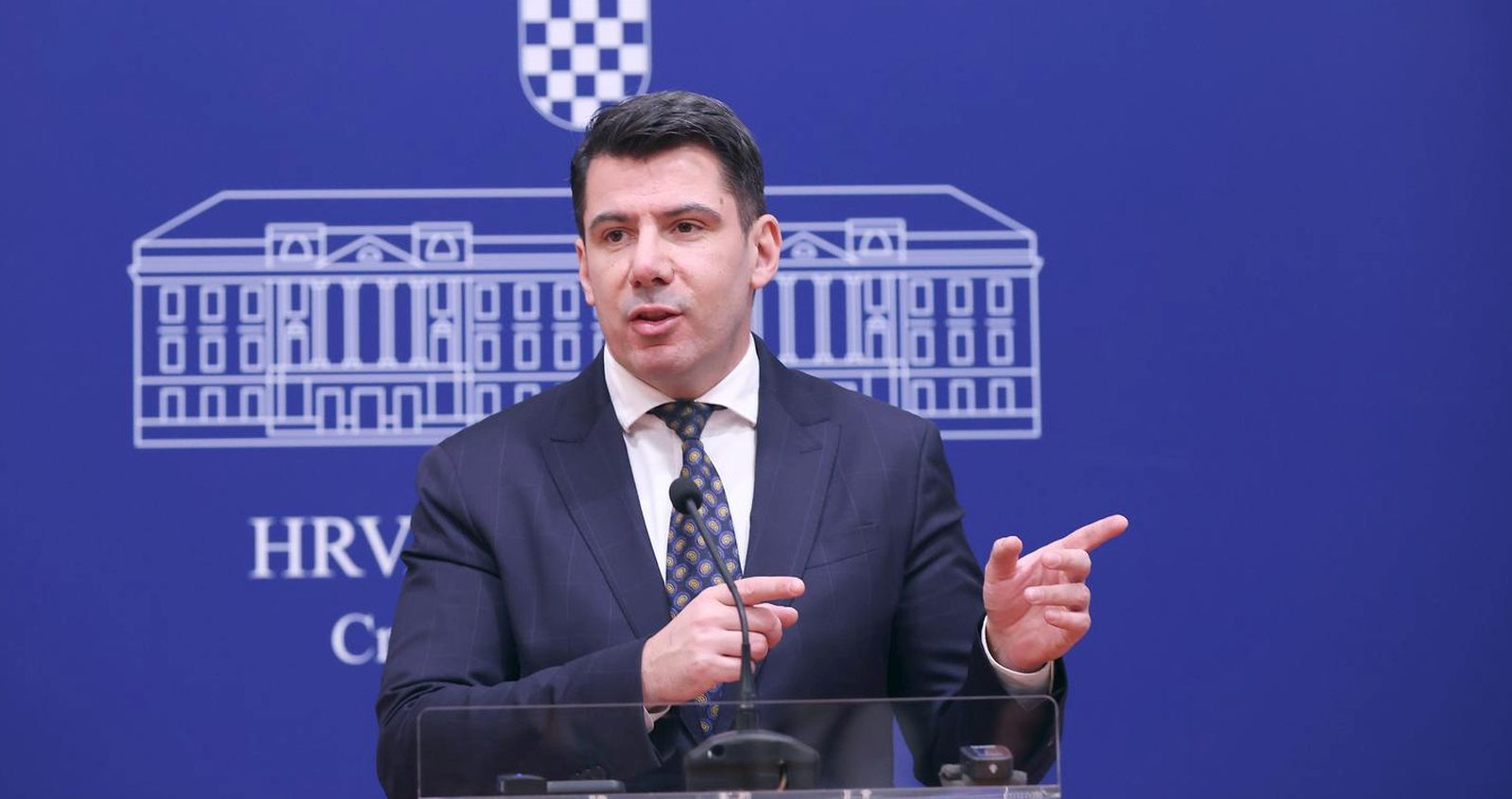 23.02.2024., Zagreb - Na konferenciji za medije odrzanoj u Saboru o temi "Zasto europski tuzitelji istrazuju Plenkovicevu ministricu Obuljen?“ govorio je Nikola Grmoja.
 Photo: Patrik Macek/PIXSELL