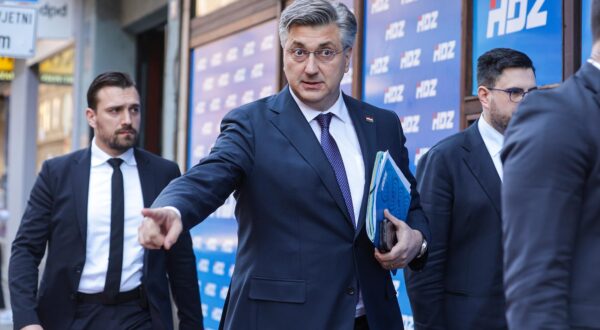 25.03.2024., Zagreb - Andrej Plenkovic dolazi na sastanak sireg Predsjednistva HDZ-a u srediste Gradskog odbora HDZ-a Grada Zagreba u Gundulicevoj ulici. Photo: Luka Stanzl/PIXSELL