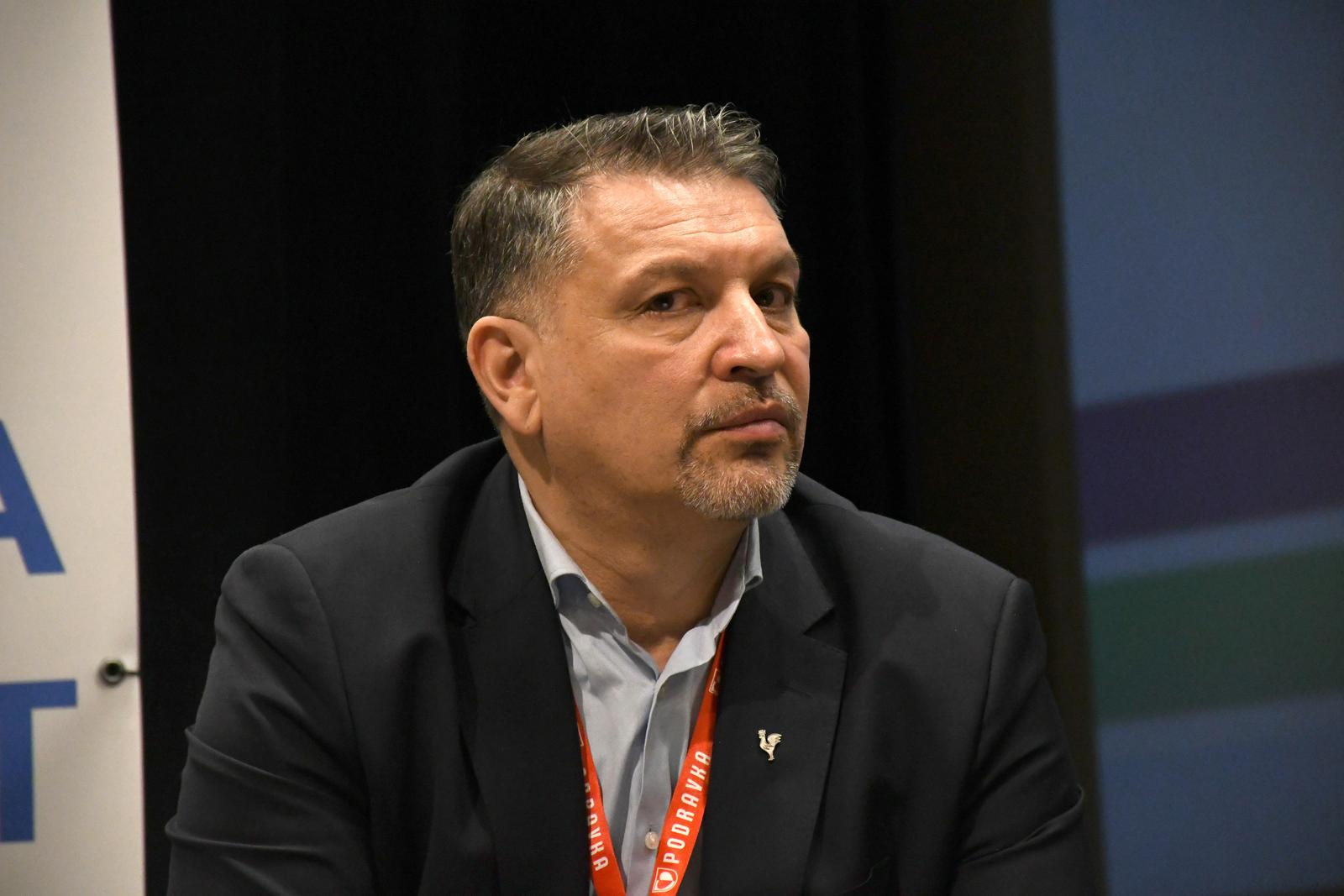 26.01.2024., Djurdjevac  -  Poslovna konferencija Energetska nezavisnost., 'Moze li Hrvatska biti energetski neovisna' Panelisti, Zeljko Lackovic, Goran Aladic, gradonacelnik Donjeg Miholjca, Zoran Begic, Upravljanje geotermalnom energijom INA, Alen Pozgaj, direktor Bukotermal, Sanja Zivkovic, Energetski institut Hrvoje Pozar, Martina Tuschl, direktorica Sektora za geotermalnu energiju, Tomislav Kurevija, Rudarsko-geoloski fakultet Zagreb, Dubravko Bilic, gradonacelnik Ludbrega Photo: Damir Spehar/PIXSELL