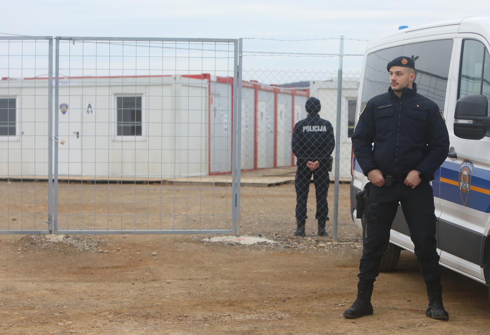 27.02.2024.,  Krnjak -  Privremeni centar za registraciju trazitelja medjunarodne zastite u Dugom Dolu (Krnjak).
 Photo: Kristina Stedul Fabac/PIXSELL