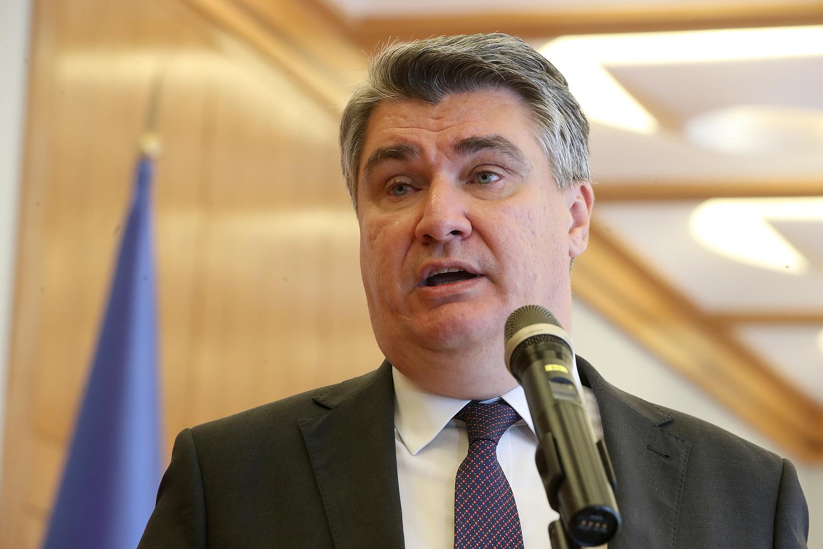29.09.2022., Zagreb - Predsjednik Republike i vrhovni zapovjednik Oruzanih snaga Republike Hrvatske Zoran Milanovic uprilicio je prijam u prigodi obiljezavanja Dana policije na kojem je urucio odlikovanja aktivnim i umirovljenim djelatnicima Ministarstva unutarnjih poslova Republike Hrvatske te Policijskoj postaji Omis. Predsjednik Zoran Milanovic nakon prijema okupljenim medijima dao je izjave. Photo: Goran Stanzl/PIXSELL