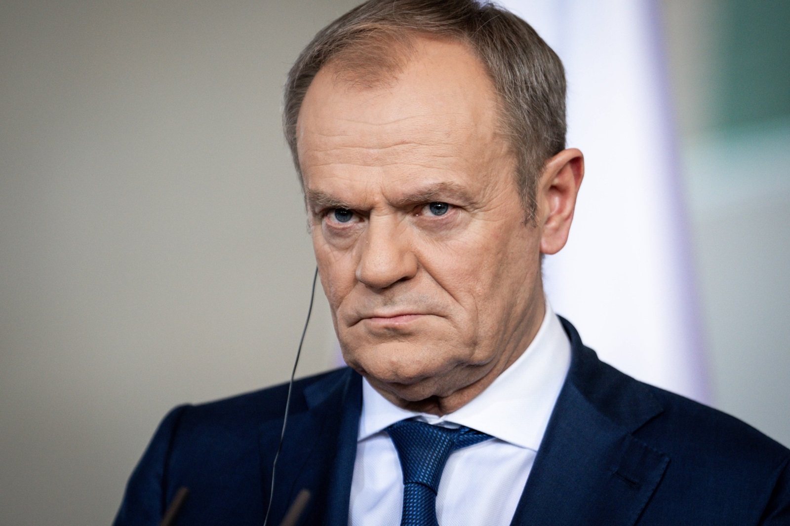 Treffen des Weimarer Dreiecks im Bundeskanzleramt in Berlin Donald Tusk Ministerpraesident der Republik Polen im Portrait beim gemeinsamen Pressestatement zum Weimarer Dreiecks im Bundeskanzleramt in Berlin, Berlin , 15.03.2024 Berlin Berlin Deutschland *** Meeting of the Weimar Triangle at the Federal Chancellery in Berlin Donald Tusk Prime Minister of the Republic of Poland in portrait at the joint press statement on the Weimar Triangle at the Federal Chancellery in Berlin, Berlin , 15 03 2024 Berlin Berlin Germany,Image: 858175746, License: Rights-managed, Restrictions: imago is entitled to issue a simple usage license at the time of provision. Personality and trademark rights as well as copyright laws regarding art-works shown must be observed. Commercial use at your own risk., Credit images as "Profimedia/ IMAGO", Model Release: no, Credit line: IMAGO / imago stock&people / Profimedia