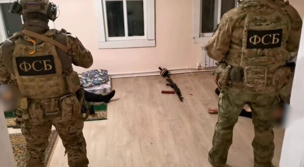 8636928 07.03.2024 In this handout video grab released by the Russian Federal Security Service (FSB), FSB officers take part in an operation to suppress the activities of the Afghan affiliate of the international terrorist organization Islamic State (IS, banned in Russia), Wilayat Khorasan, whose members were planning to commit a terrorist attack with firearms on a synagogue in Moscow, in Kaluga region, Russia. The terrorists were eliminated in the Kaluga region, the FSB said in a statement. Editorial use only, no archive, no commercial use. Russian Federal Security Service,Image: 854576582, License: Rights-managed, Restrictions: ***
HANDOUT image or SOCIAL MEDIA IMAGE or FILMSTILL for EDITORIAL USE ONLY! * Please note: Fees charged by Profimedia are for the Profimedia's services only, and do not, nor are they intended to, convey to the user any ownership of Copyright or License in the material. Profimedia does not claim any ownership including but not limited to Copyright or License in the attached material. By publishing this material you (the user) expressly agree to indemnify and to hold Profimedia and its directors, shareholders and employees harmless from any loss, claims, damages, demands, expenses (including legal fees), or any causes of action or allegation against Profimedia arising out of or connected in any way with publication of the material. Profimedia does not claim any copyright or license in the attached materials. Any downloading fees charged by Profimedia are for Profimedia's services only. * Handling Fee Only 
***, Editors' note: THIS IMAGE IS PROVIDED BY RUSSIAN STATE-OWNED AGENCY SPUTNIK., Model Release: no, Credit line: - / Sputnik / Profimedia