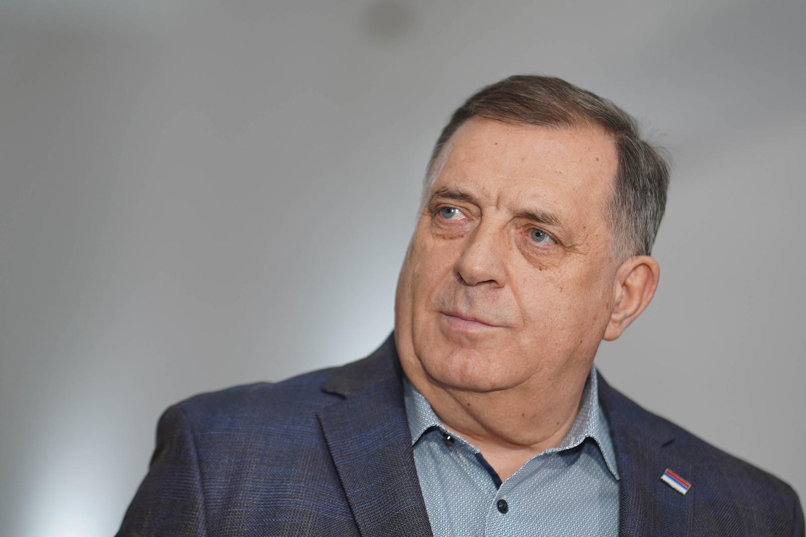 13.02.2024., Akademija nauka i umjetnosti RS, Banjaluka (BiH) - Promociji 50.broja casopisa "Argumenti" prisustvovali Milorad Dodik, predsjednik RS, i Igor Kalabuhov, ambasador Rusije u BiH. Izdavac ovog casopisa je SNSD, stranka Milorada Dodika, a prisutnima se obratio glavni i odgovorni urednik Milan Ljepojevic. Svecanosti su prisustvovali univerzitetski profesori Dragoljub Mirjanic, Rajko Kuzmanovic, Drago Brankovic, novinar Sinisa Ljepojevic, kao i istaknuti clanovi SNSD-a.  Photo: Dejan Rakita/PIXSELL/PIXSELL