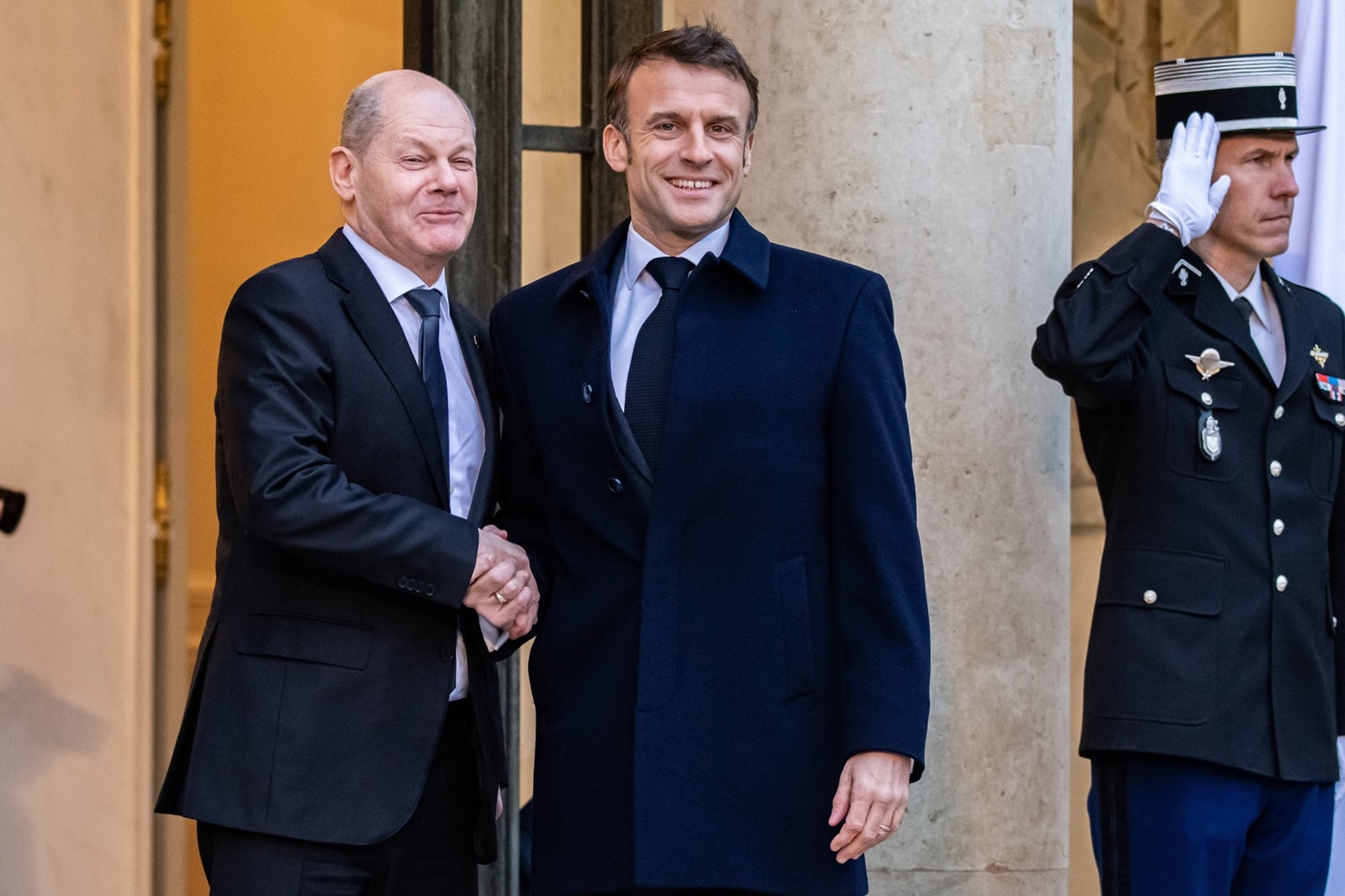 Emmanuel Macron Olaf Scholz,Image: 851110921, License: Rights-managed, Restrictions: , Model Release: no, Credit line: Baptiste Autissier / Panoramic / Profimedia