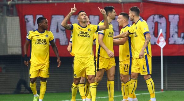 Olympiacos F.C. v Maccabi Tel Aviv UEFA Europa Conference League Eran Zahavi of Maccabi Tel Aviv celebrates scoring a goal during the UEFA Europa Conference League Round of 16 First Leg match at Karaiskakis Stadium, Piraeus Copyright: xYannisxHalasx FIL-19800-0038,Image: 854696699, License: Rights-managed, Restrictions: Credit images as "Profimedia/ IMAGO", Model Release: no, Credit line: Yannis Halas / imago sportfotodienst / Profimedia
