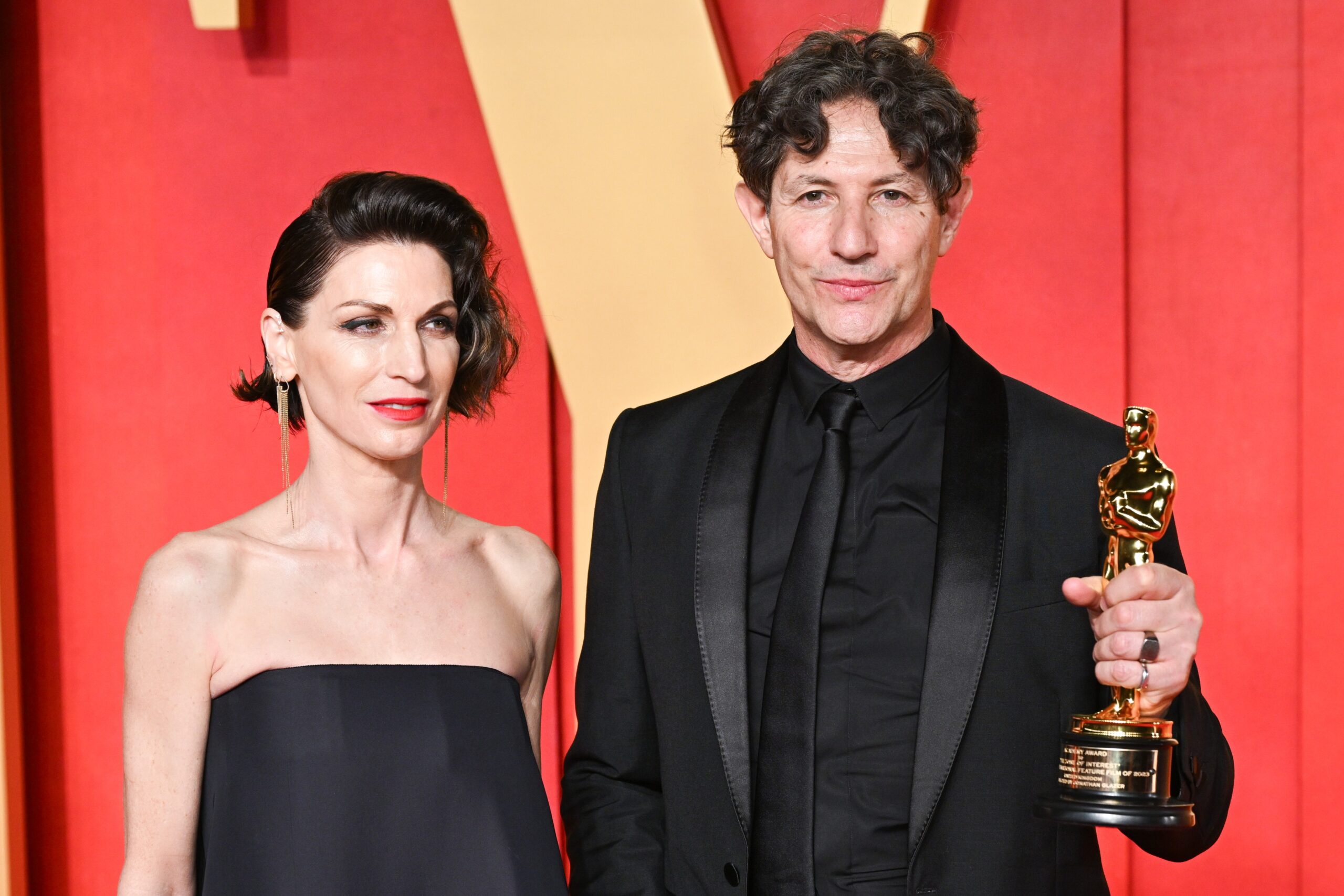 Rachel Penfold and Jonathan Glazer arriving at the Vanity Fair Oscar Party, Wallis Annenberg Center for the Performing Arts. Credit: Doug Peters/EMPICS,Image: 855857814, License: Rights-managed, Restrictions: , Model Release: no, Credit line: Doug Peters / PA Images / Profimedia