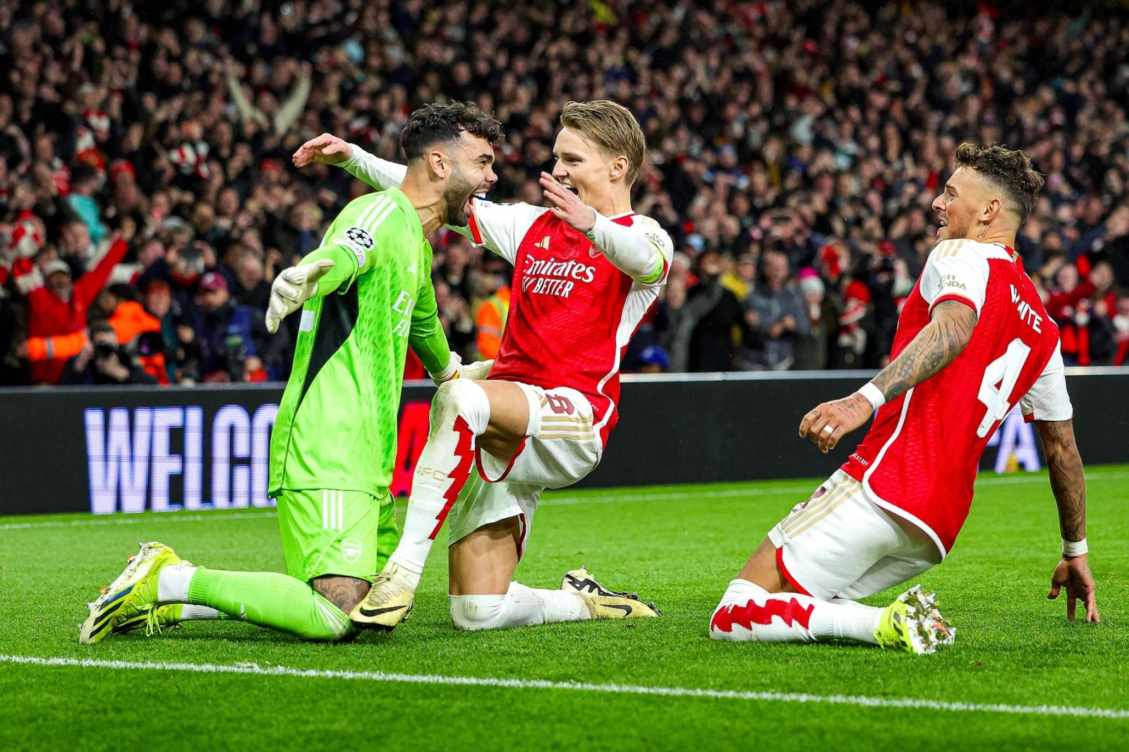 Arsenal v FC Porto Champions League 12/03/2024. Round of 16 Arsenal win 4-2 on penalties and Martin Odegaard 8 of Arsenal and Ben White 4 of Arsenal celebrate with David Raya 22 of Arsenal during the Champions League match between Arsenal and FC Porto at the Emirates Stadium, London, England on 12 March 2024. Editorial use only , Copyright: xNigelxKeenex PSI-19227-0036,Image: 856340198, License: Rights-managed, Restrictions: Credit images as "Profimedia/ IMAGO", Model Release: no, Credit line: Nigel Keene / imago sportfotodienst / Profimedia