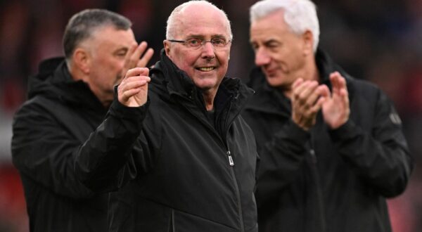 Liverpool Legends' manager John Aldridge (L), Liverpool Legends' manager Sven-Goran Eriksson (C) and Liverpool Legends' manager Ian Rush applaud the fans following the Legends football match between Liverpool Legends and Ajax Legends at Anfield in Liverpool, north-west England on March 23, 2024.,Image: 859035896, License: Rights-managed, Restrictions: , Model Release: no, Credit line: Oli SCARFF / AFP / Profimedia
