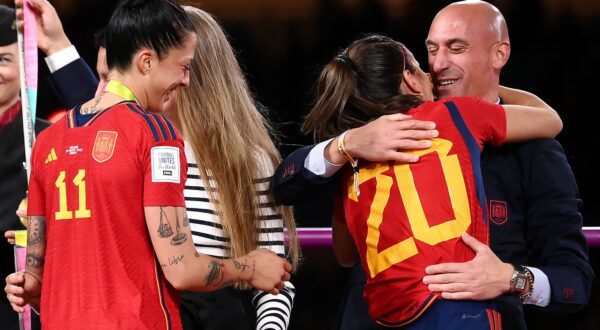 (FILES) Spain's defender #20 Rocio Galvez is congratulated by President of the Royal Spanish Football Federation Luis Rubiales (R) next to Spain's Jennifer Hermoso after winning the Australia and New Zealand 2023 Women's World Cup final football match between Spain and England at Stadium Australia in Sydney on August 20, 2023. Spain prosecutors want Rubiales jailed for 2.5 years for World Cup kiss, AFP reports on March 27, 2024.,Image: 860047669, License: Rights-managed, Restrictions: , Model Release: no, Credit line: FRANCK FIFE / AFP / Profimedia