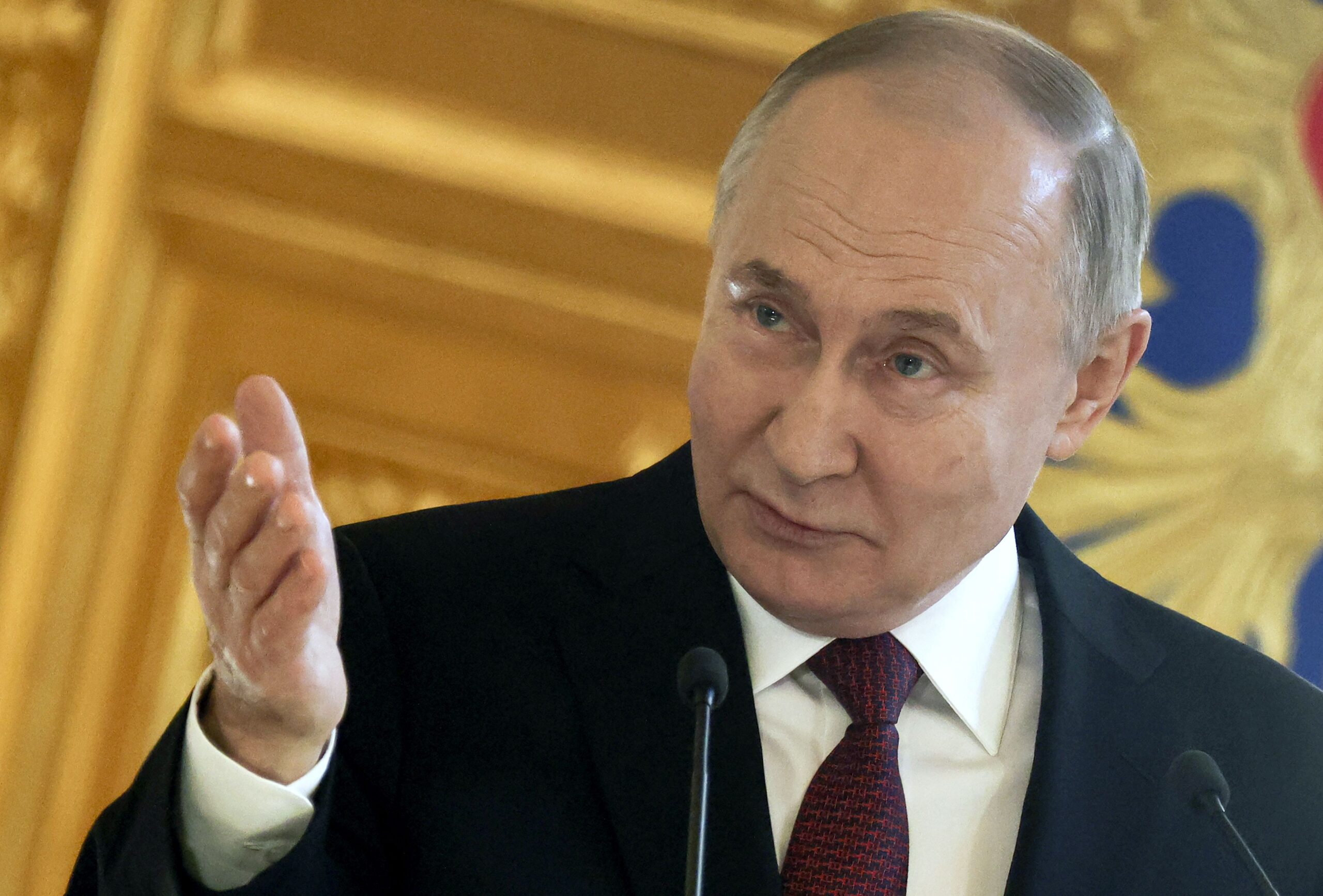 epa11231046 Russian President Vladimir Putin speaks during a meeting with his election agents at the Kremlin in Moscow, Russia, 20 March 2024. Vladimir Putin won over 87 percent of the vote in a three-day ballot.  EPA/SERGEI ILNITSKY