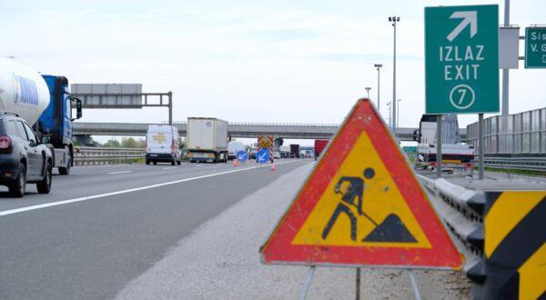 11.04.2023., Zagreb - Zbog radova na obilaznici izmedu cvora Jakusevac i cvora Kosnica nije moguce spajanje na autocestu kod Velikog polja. Photo: Slaven Branislav Babic/PIXSELL