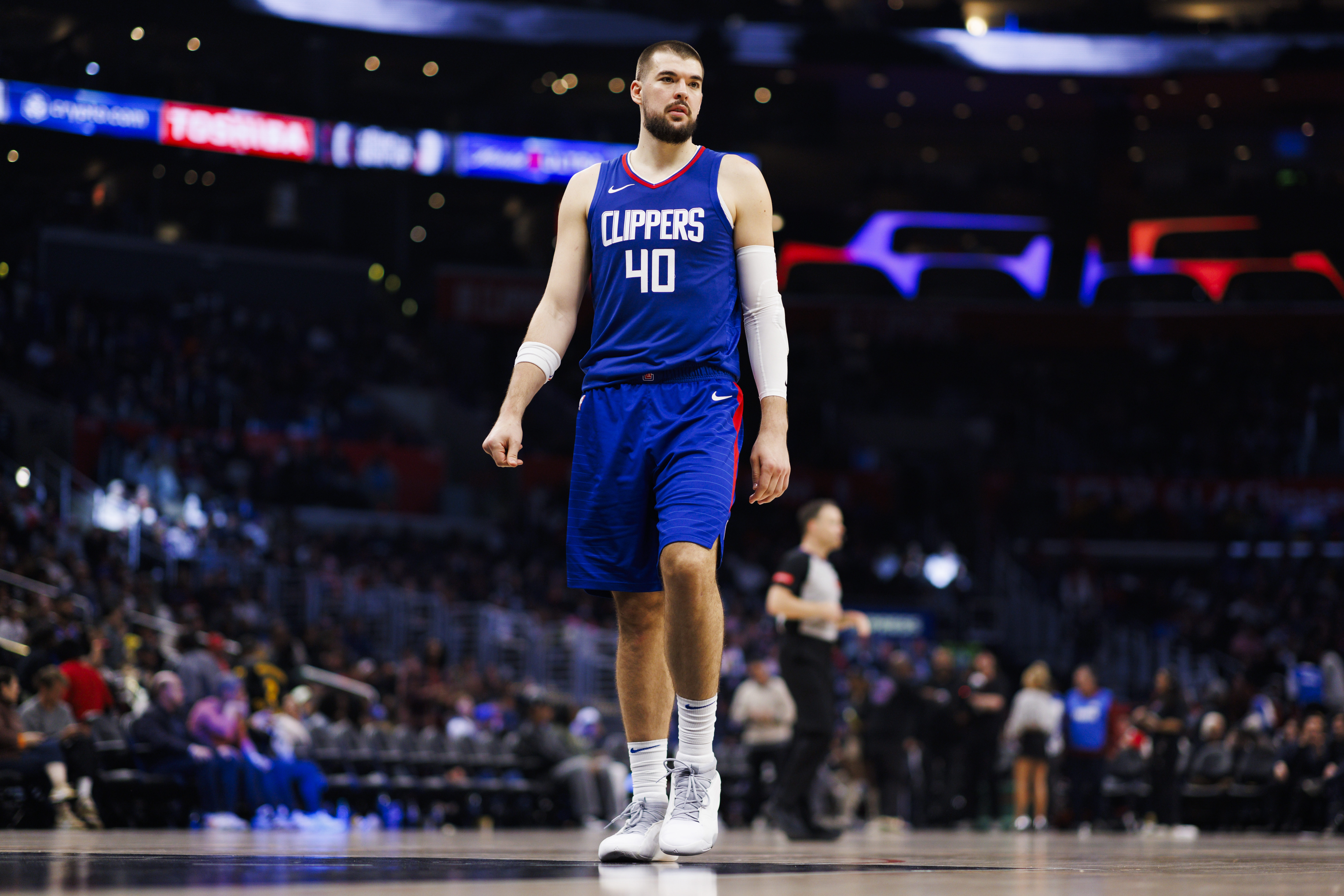 LOS ANGELES, CA - APRIL 05: LA Clippers center Ivica Zubac (40) during an NBA basketball game against the Utah Jazz on April 5, 2024 at Crypto.com Arena in Los Angeles, CA. (Photo by Ric Tapia/Icon Sportswire) (Icon Sportswire via AP Images)