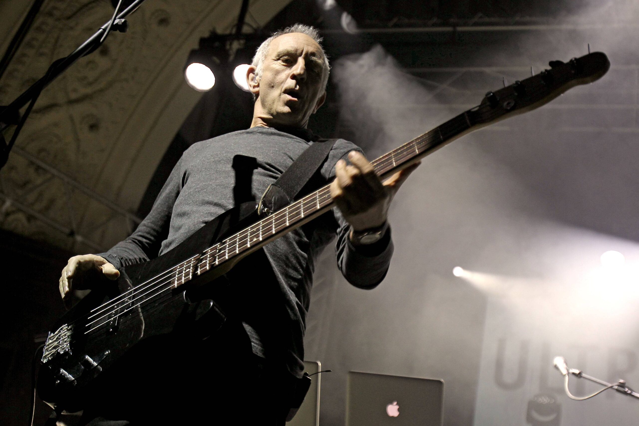 Bildnummer: 58642210  Datum: 27.10.2012  Copyright: imago/STAR-MEDIA
ULTRAVOX ( GBR ). Bassist Chris Cross ( GBR / Ultravox ) während eines Konzertes im Rahmen ihrer Brilliant Tour am 27.10.2012 im Haus Auensee Leipzig. People Kultur Musik Aktion x0x xsk 2012 quer 2012 quer Querformat Auftritt Band Bühne concert concerts Deutschland Konzert Konzerte Kultur Kunst live MAWI Musik Musiker Person Personen Sachsen Show Tour Tournee Unterhaltung 

 58642210 Date 27 10 2012 Copyright Imago Star Media ULTRAVOX GBR Bassist Chris Cross GBR ULTRAVOX during a Concerts in Frame their Brilliant Tour at 27 10 2012 in House Auensee Leipzig Celebrities Culture Music Action shot x0x xSK 2012 horizontal 2012 horizontal Landscape Appearance Tie Stage Concert Concerts Germany Concert Concerts Culture Art Live  Music Musician Person People Saxony Show Tour Tour Entertainment