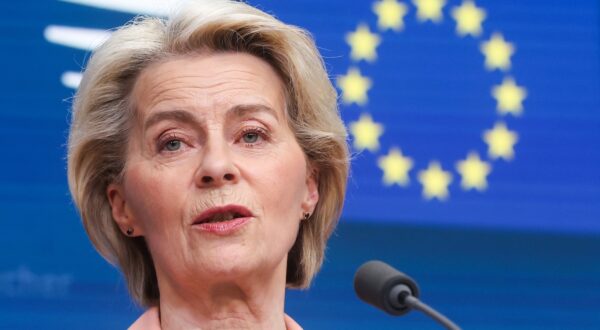 epa11235130 European Commission President Ursula von der Leyen addresses a press conference at the end of the first day of a two-day EU summit in Brussels, Belgium, 21 March 2024. EU leaders are meeting in Brussels to discuss continued support for Ukraine, the developing situation in the Middle East, security and defense, enlargement, external relations, migration, agriculture as well as the European semester.  EPA/OLIVIER HOSLET