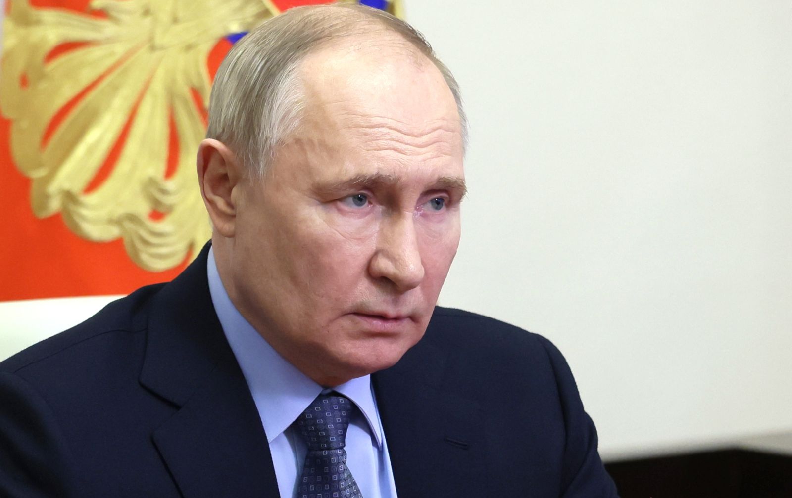 epa11249948 Russian President Vladimir Putin chairs a meeting with members of the Security Council via videoconference at the Novo-Ogaryovo state residence, outside Moscow, Russia, 29 March 2024.  EPA/MIKHAIL METZEL/SPUTNIK/KREMLIN POOL / POOL MANDATORY CREDIT