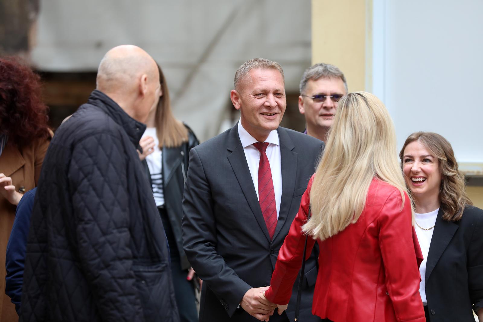 02.04.2024., Rijeka - Predstavljanje kandidata  koalicije "Rijeke pravde" za VIII. izbornu jedinicu. Kreso Beljak Photo: Goran Kovacic/PIXSELL