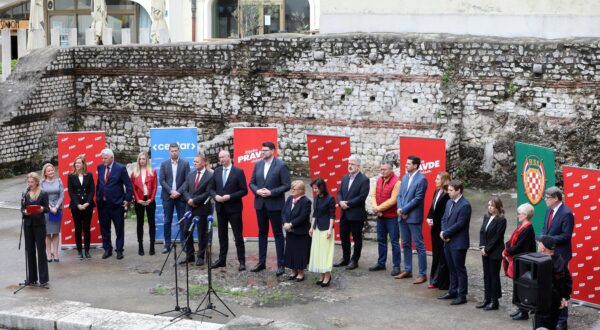 02.04.2024., Rijeka - Predstavljanje kandidata  koalicije "Rijeke pravde" za VIII. izbornu jedinicu.  Photo: Goran Kovacic/PIXSELL