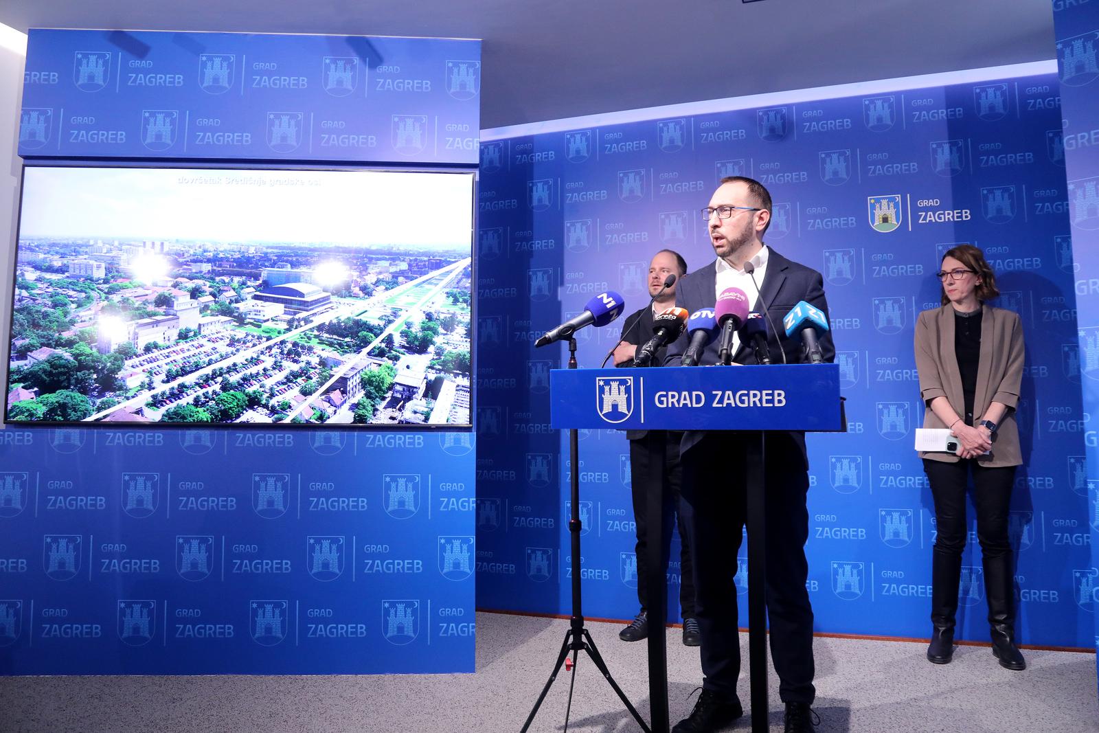 04.04.2024., Zagreb - Gradonacelnik Grada Zagreba Tomislav Tomasevic i njegov zamjenik Luka Korlaet predstavili su na konferenciji za medije pocetak izgradnje Gradske knjiznice i drustveno-kulturnog centra Paromlin. Photo: Zeljko Hladika/PIXSELL