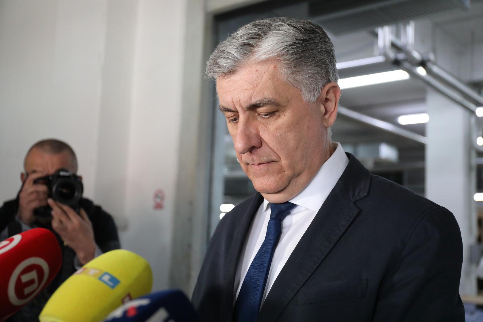 04.04.2024. Zagreb - Proces tiska izbornih listica za parlamentarne izbore 2024. godine. Predstavnici DIP-a Josip Salapic, Slaven Hojski, Ivana Ljulj Cvitanic i Ivan Belec obisli su tiskaru Narodne novine gdje se tiskaju izborni listici za nadolazece parlamentarne izbore i prezentirali su novu izbornu kutiju. Photo: Emica Elvedji/PIXSELL
