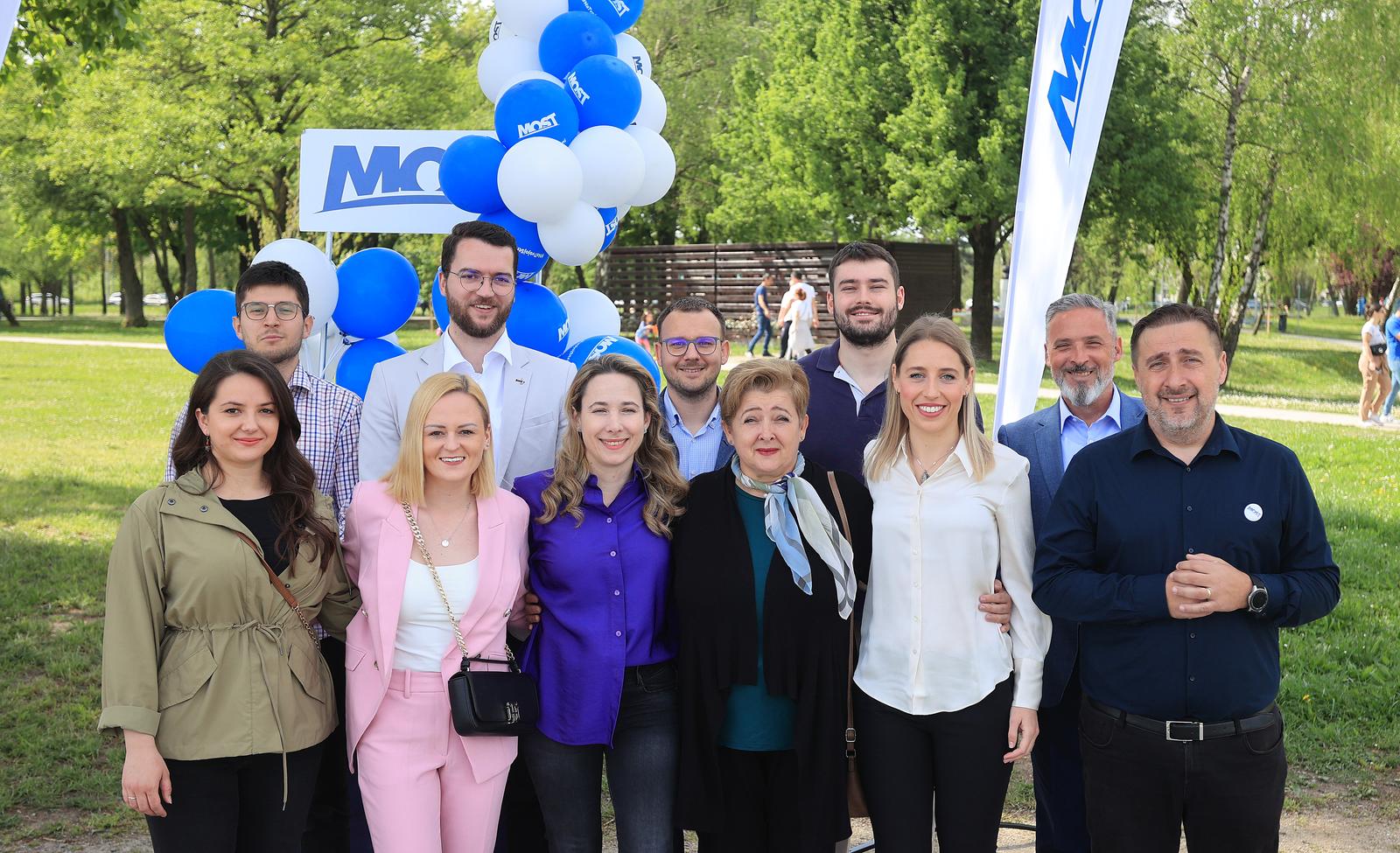 07.04.2024., Jezero Bundek, Zagreb - Predstavljanje liste Mosta za 1. izbornu jedinicu s nositeljicom Marijom Selak Raspudic. Photo: Marko Prpic/PIXSELL