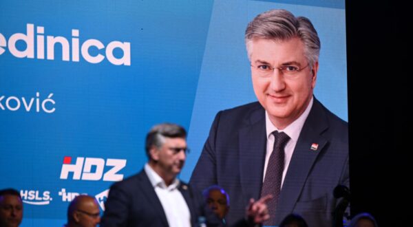 07.04.2024., Sesvete - Predizborni skup i predstavljanje kandidata s liste Hrvatske demokratske zajednice za drugu izbornu jedinicu (HDZ-HSLS-HDS-HNS-HSU) 

Skupu će prisustvovati predsjednik HDZ-a Andrej Plenković te nositelj liste za 2. izbornu jedinicu Gordan Jandroković. Photo: Marko Juric/PIXSELL