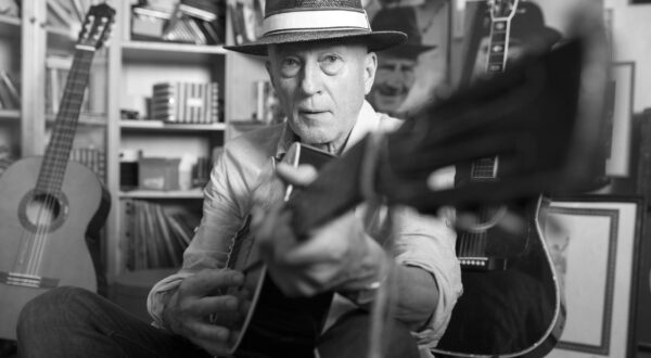06.07.2022., Ljubljana, Slovenija - Vlado Kreslin, legendarni slovenski kantautor koji je svirao s brojnim svjetskim zvijezdama. Photo: Emica Elvedji/PIXSELL